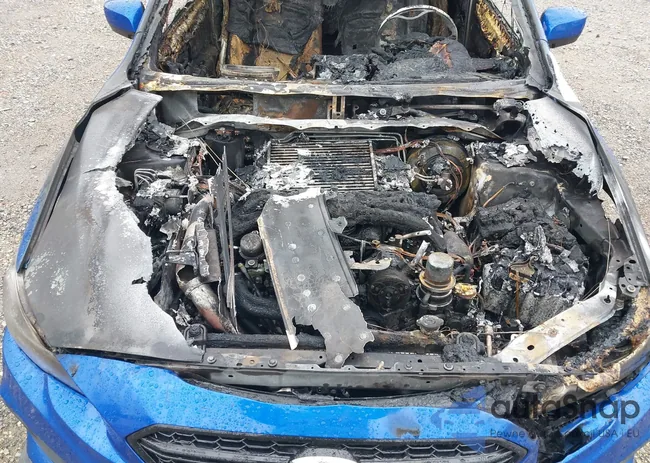 JF1VA1A65L9813318: 40924403