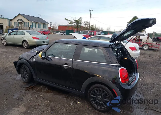 WMWXM5C55FT937857: 40926800