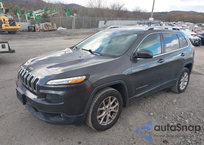 1C4PJLCB9FW542004: 40926296