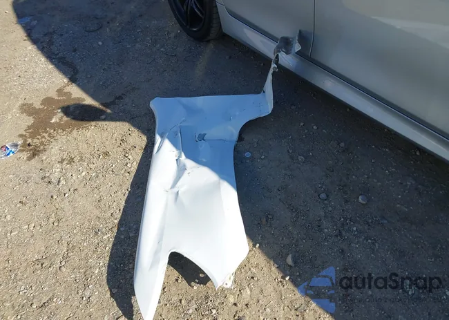 1GCGTDEN2H1319696: 40926378