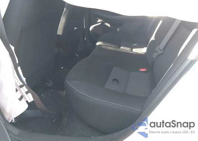 3N1AB8CV2MY233137: 40929757