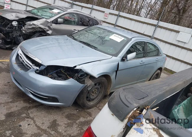 1C3CCBAB3CN150454: 40929765