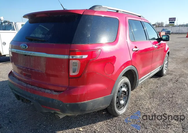 1FMHK7D87CGA13244: 40929286