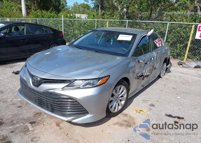 4T1B11HKXKU732371: 40930984