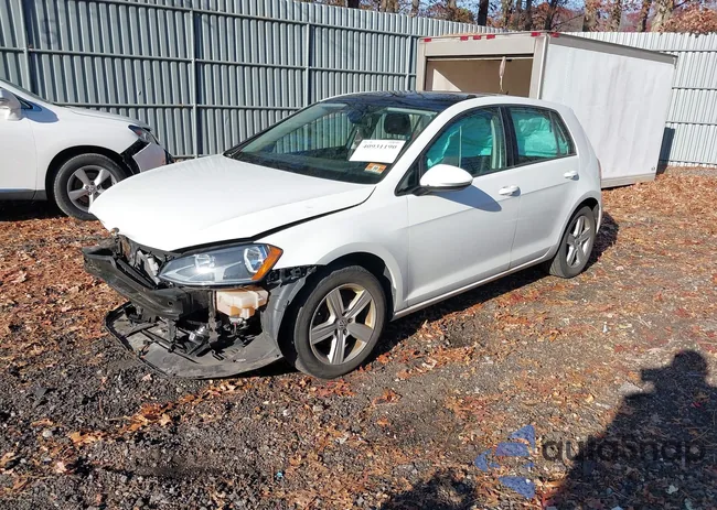 3VW217AU8HM010314: 40931190