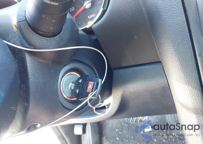 JN8AS5MV2AW604590: 40930630