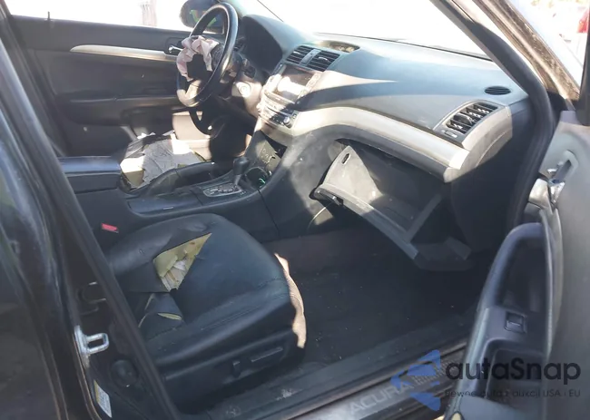 JH4CL96927C014438: 40931679