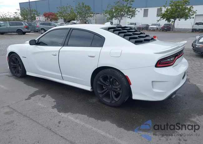 2C3CDXCT8MH547555: 40932154