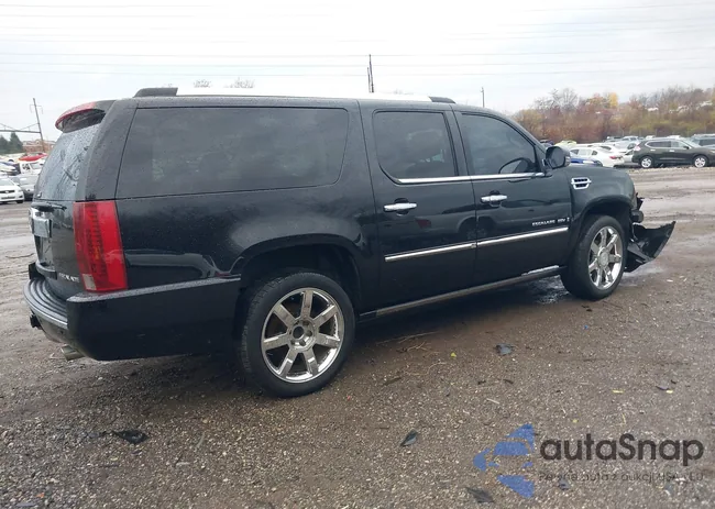 1GYFK66837R402776: 40931439