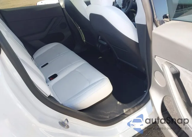 7SAYGDEE1NF554234: 40931501