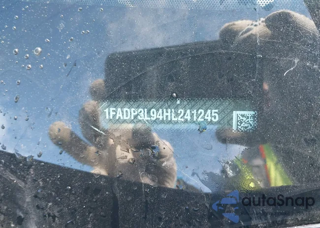 1FADP3L94HL241245: 40932662