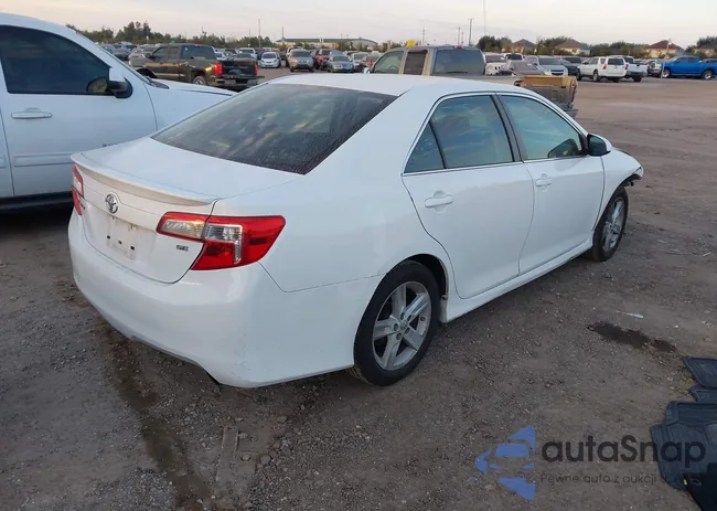 4T1BF1FK4EU846665: 40933778