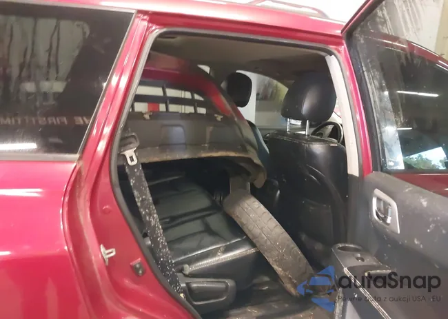 5N1AR2MM9EC708378: 40933428