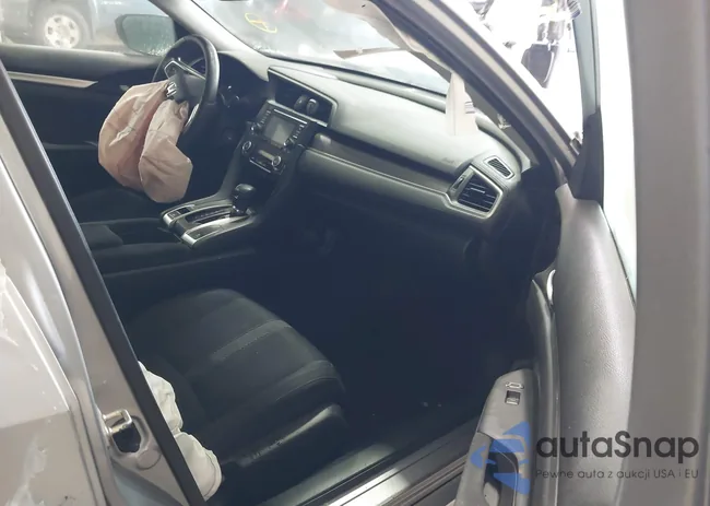 19XFC2F53HE218579: 40935184