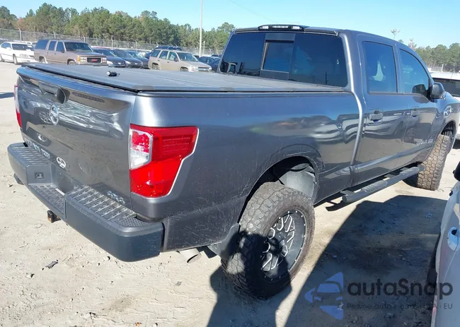 1N6BA1F36JN543951: 40935476