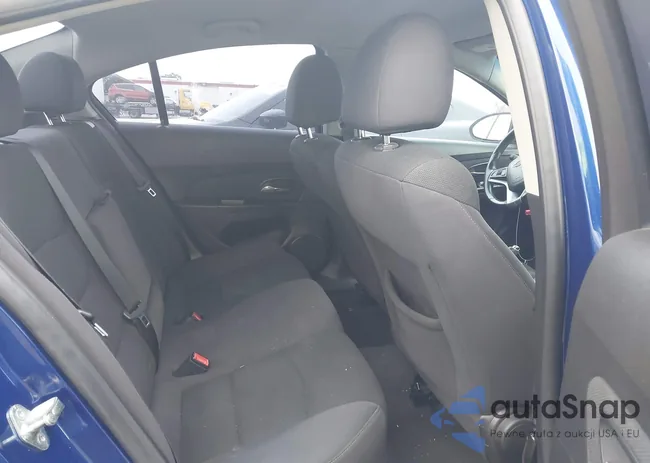 1G1PF5SC4C7296582: 40935514