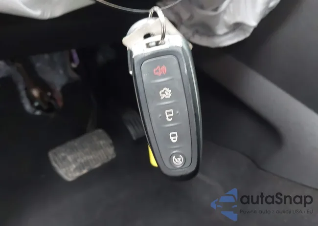 1FMCU9HD3KUA42943: 40940133