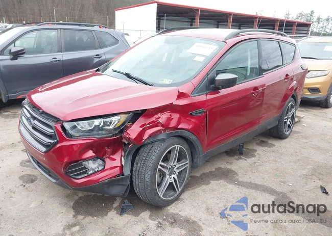 1FMCU9HD3KUA42943: 40940133