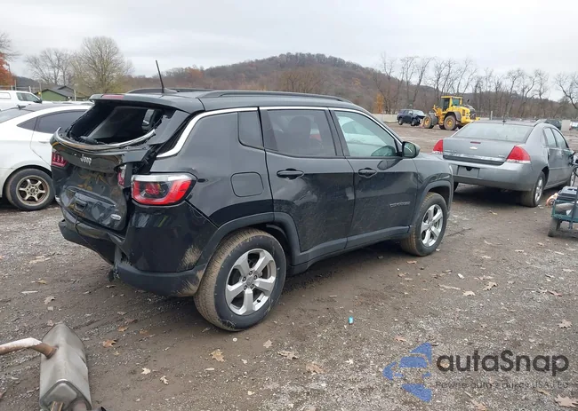 3C4NJCBB6JT287187: 40940189