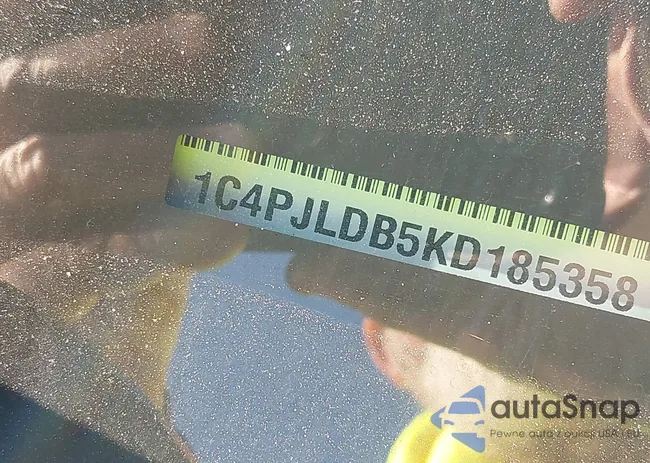 1C4PJLDB5KD185358: 40940631