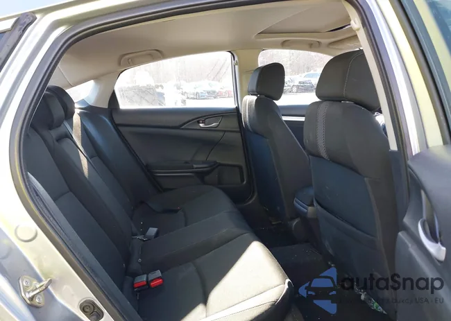 2HGFC2F73JH572065: 40942276