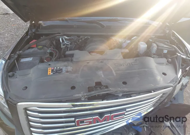 1GKS2GKC3JR190610: 40942470