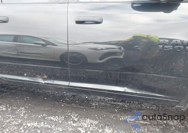 1C6RR7KT9FS680319: 40944943