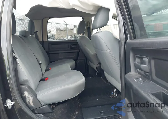 1C6RR7KT9FS680319: 40944943