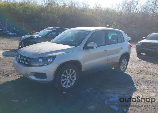 WVGBV3AX4EW526347: 40945006