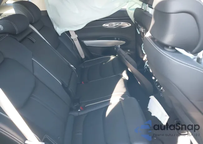 5NMMCET10RH003701: 40944469