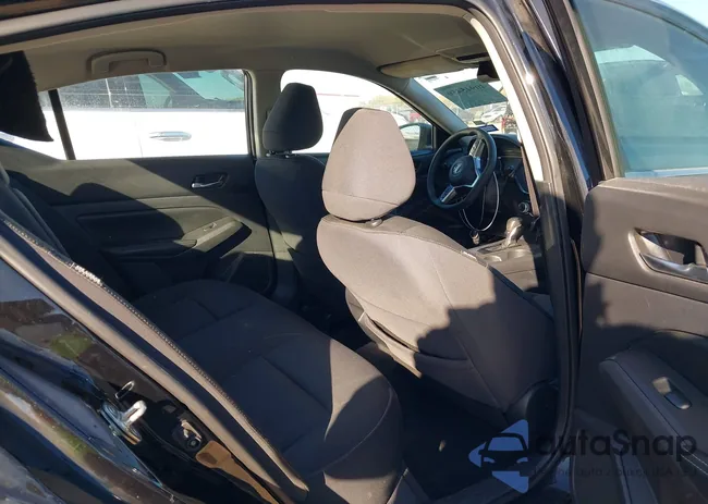 1N4BL4BV3KC123668: 40945450