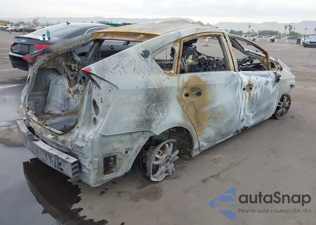 JTDKN3DU3D5569460: 40946878