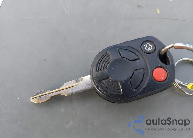 3FAHP0KCXCR181253: 40946316