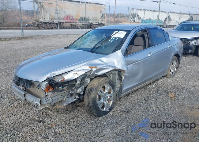 1HGCP26479A036601: 40948275