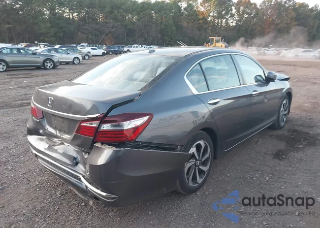 1HGCR2F70GA126562: 40949524