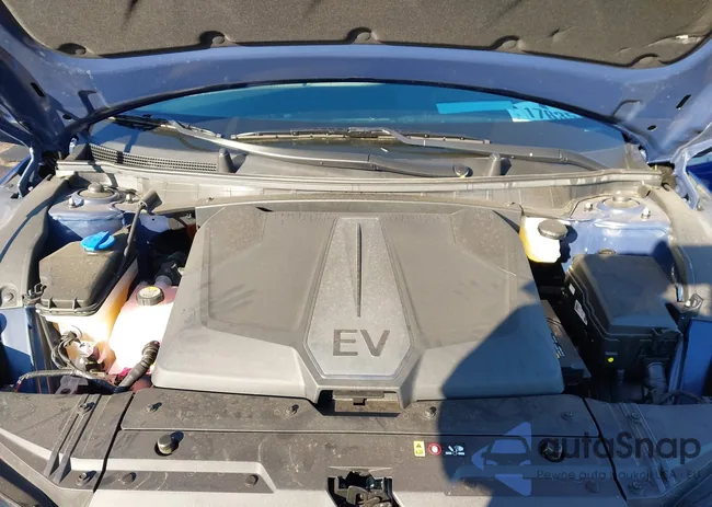 KNDC4DLCXR5166203: 40951175