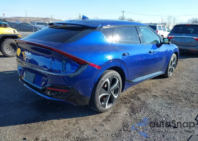 KNDC4DLCXR5166203: 40951175