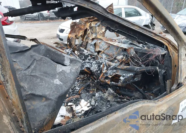 1FT7X2B69FEB66469: 40950269