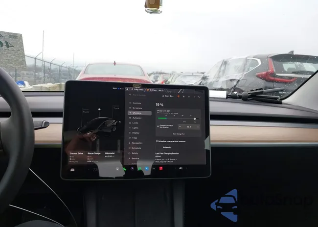 5YJ3E1EA1MF859319: 40950416