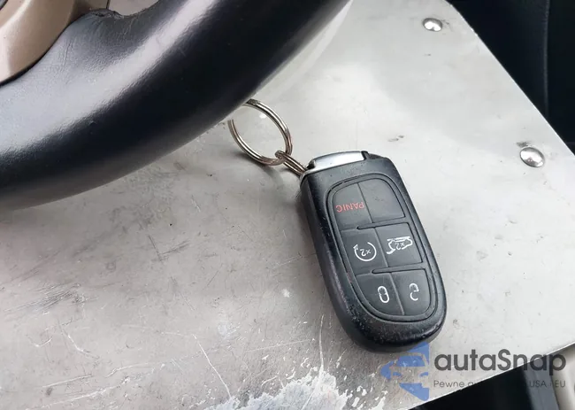 1C4PJMDS9EW290080: 40952280