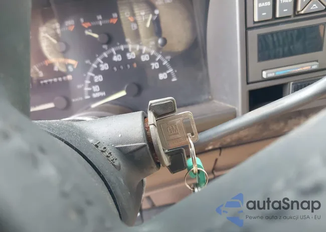 1GCHC39F3RE148677: 40954142