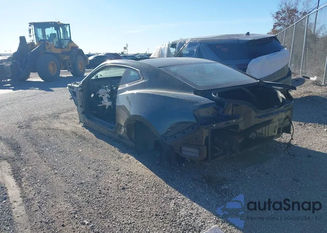 1G1FH1R78R0115220: 40953384