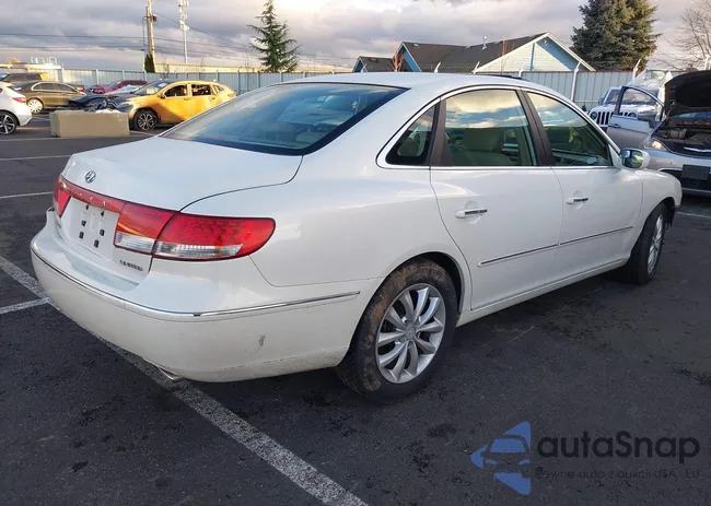 KMHFC46F16A099074: 40954771