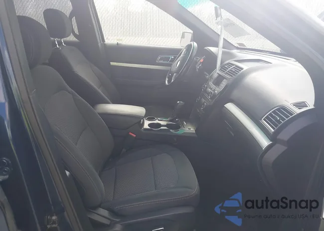 1FM5K7D81HGD03098: 40955693