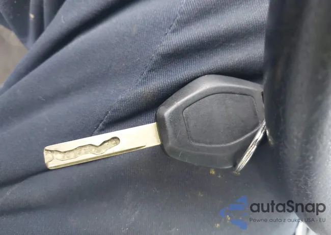 WBAAM5344YFR18084: 40955866