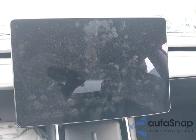 5YJ3E1EA4JF015853: 40955213