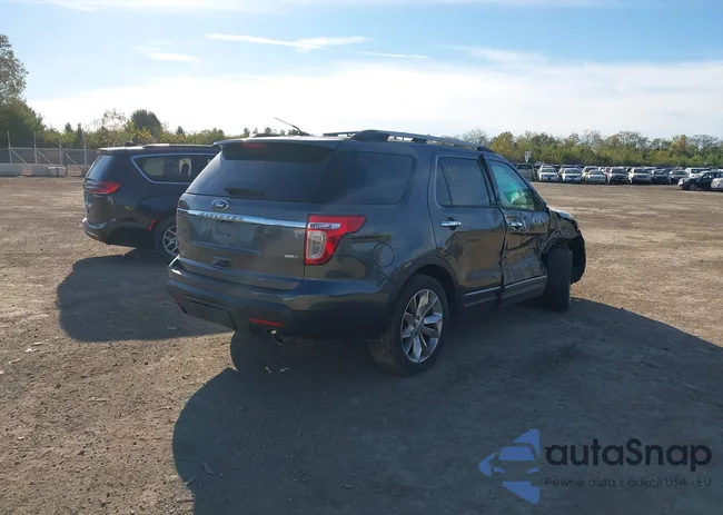 1FM5K8F84FGA25670: 40956210