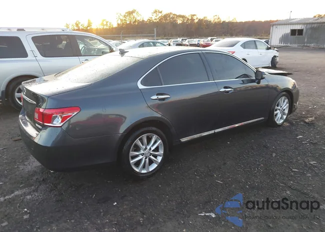 JTHBK1EG6B2441734: 40956221