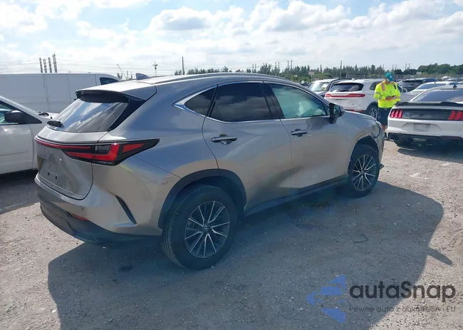 2T2GDCAZ7RC007902: 40958931