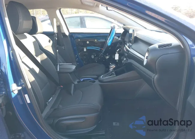 3KPF24AD6KE059724: 40959086